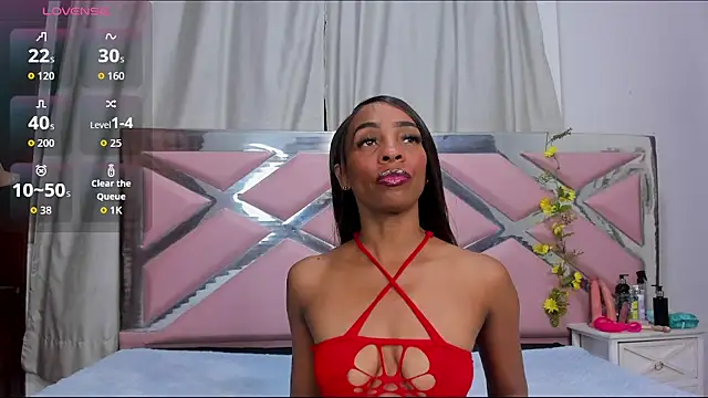 Hillarytonsonx online show from 04-13-26, 01:49