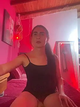 lola diez online show from 10-17-25, 03:53