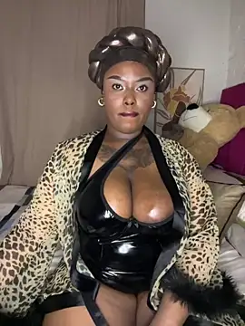 QUEEN NOBUHLE 777 online show from 06-01-26, 10:33