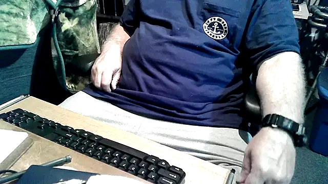 georgew62 online show from 09-27-25, 03:33