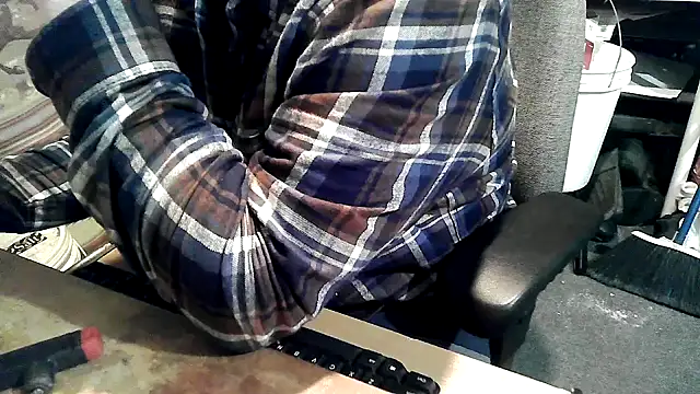 georgew62 online show from 02-15-26, 04:20