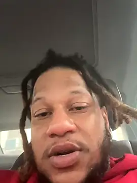 Snapshot of Sexdemonfrfr chatting on 10-30-25, 11:33 Sexdemonfrfr online show from 10-30-25, 11:33