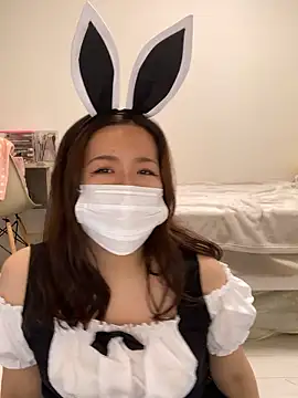 NATSUMI00 online show from 10-31-25, 05:30