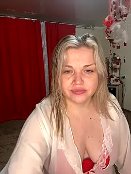 Snapshot of Nayvessa chatting on 11-09-25, 06:28 Nayvessa online show from 11-09-25, 06:28