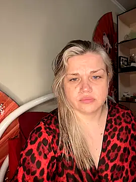 Snapshot of Nayvessa chatting on 11-16-25, 05:29 Nayvessa online show from 11-16-25, 05:29