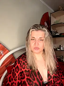 Snapshot of Nayvessa chatting on 11-24-25, 06:40 Nayvessa online show from 11-24-25, 06:40