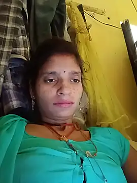 Snapshot of Punam_jindal chatting on 05-19-26, 01:56 Punam jindal online show from 05-19-26, 01:56