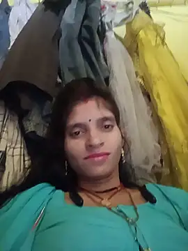 Snapshot of Punam_jindal chatting on 05-22-26, 07:04 Punam jindal online show from 05-22-26, 07:04