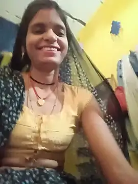 Snapshot of Punam_jindal chatting on 05-24-26, 03:00 Punam jindal online show from 05-24-26, 03:00