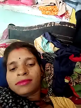 Snapshot of Punam_jindal chatting on 05-28-26, 03:04 Punam jindal online show from 05-28-26, 03:04
