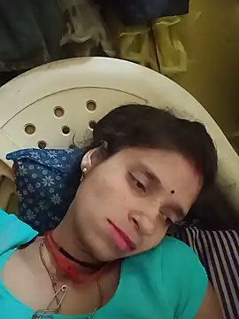 Snapshot of Punam_jindal chatting on 05-31-26, 02:42 Punam jindal online show from 05-31-26, 02:42