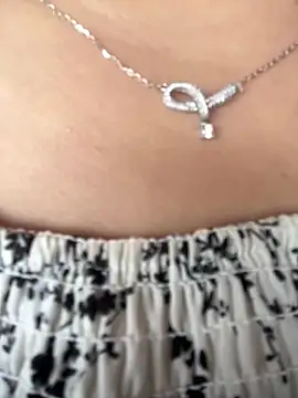 smgirls online show from 09-18-25, 08:05