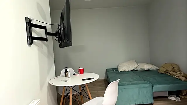 Denni Spilber online show from 03-05-26, 05:09