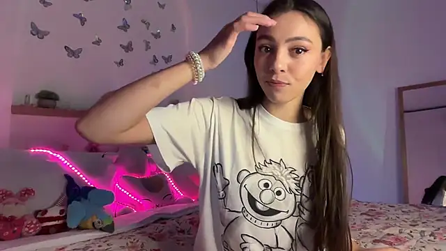 Snapshot of keirasworld chatting on 06-01-26, 12:12 keirasworld online show from 06-01-26, 12:12