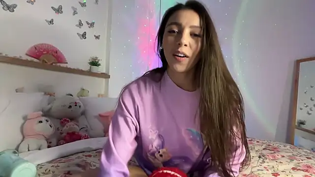 Snapshot of keirasworld chatting on 08-03-26, 12:09 keirasworld online show from 08-03-26, 12:09