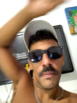 Snapshot of cajukarioca@xh chatting on 09-17-25, 09:44 cajukariocaxh online show from 09-17-25, 09:44