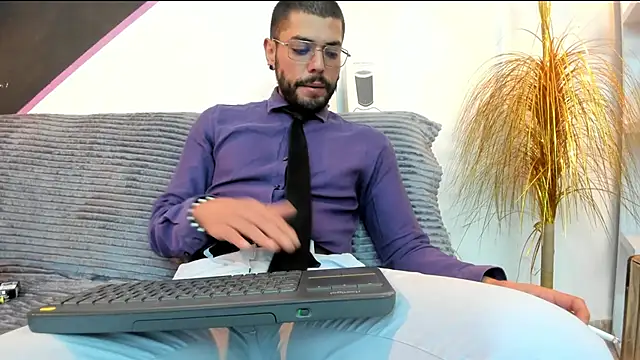 DanteWinter online show from 04-18-26, 05:11