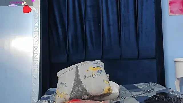 Snapshot of MarianRosse chatting on 03-04-26, 05:24 MarianRosse online show from 03-04-26, 05:24