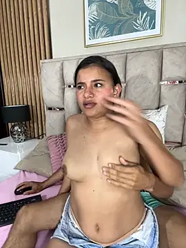 Tasha and Karl online show from 09-10-25, 03:39