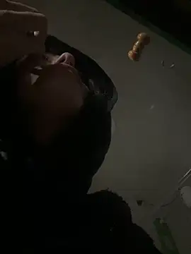 XBODTRIIPX online show from 12-19-25, 04:08