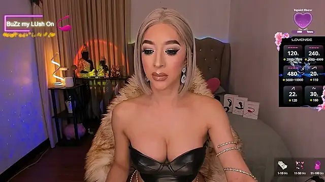 Snapshot of Dream_Goddess chatting on 12-16-24, 01:11 Dream Goddess online show from 12-16-24, 01:11