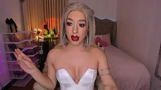 Dream Goddess online show from 01-18-26, 11:36