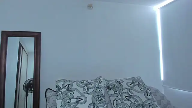 KingLevi01 online show from 04-19-26, 07:38