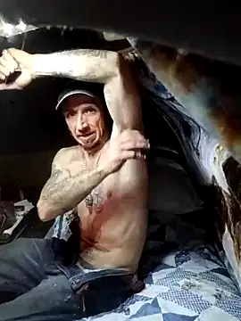 Mrluckstick online show from 04-12-26, 07:08