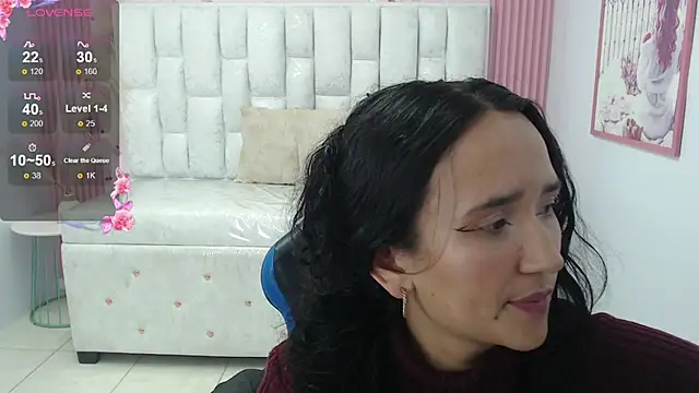 bella vibess s online show from 10-25-25, 08:14