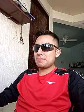 Snapshot of aczinovelez342 chatting on 10-25-25, 09:09 aczinovelez342 online show from 10-25-25, 09:09