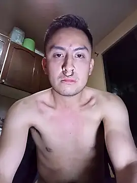 Snapshot of aczinovelez342 chatting on 10-27-25, 06:06 aczinovelez342 online show from 10-27-25, 06:06