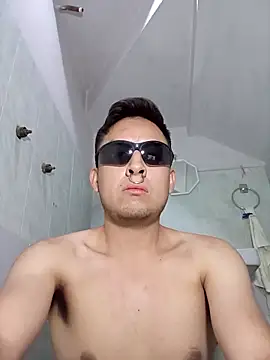 Snapshot of aczinovelez342 chatting on 11-20-25, 06:57 aczinovelez342 online show from 11-20-25, 06:57