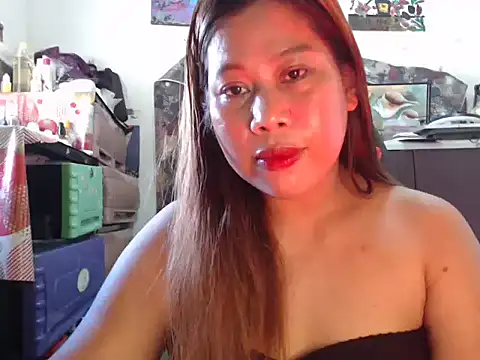 Snapshot of filipina_beauty chatting on 05-17-26, 01:14 filipina beauty online show from 05-17-26, 01:14