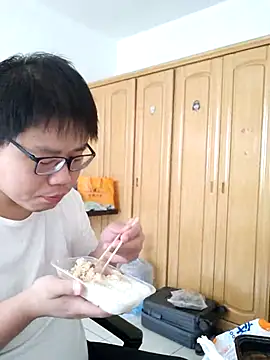  KaiXin  online show from 10-25-25, 06:54