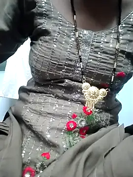 Komal-Rajput online show from 09-19-25, 10:05