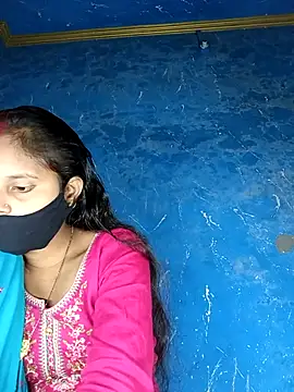 Komal-Rajput online show from 11-19-25, 06:02