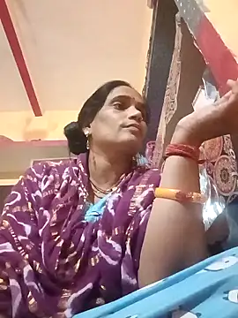 Snapshot of Hot-kal93 chatting on 10-27-25, 10:41 Hot-kal93 online show from 10-27-25, 10:41