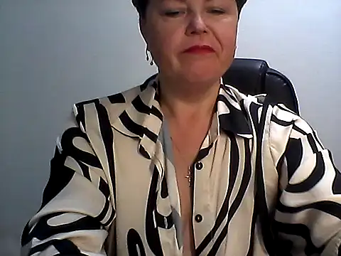 EllaLove2277 online show from 10-19-25, 05:08