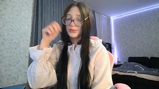Snapshot of KeicyKlark chatting on 09-12-25, 06:08 KeicyKlark online show from 09-12-25, 06:08