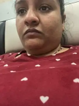 Snapshot of Hanny_Beby143 chatting on 01-05-26, 06:55 Hanny Beby143 online show from 01-05-26, 06:55