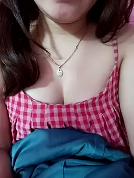 Snapshot of TeraCii chatting on 09-14-25, 06:40 TeraCii online show from 09-14-25, 06:40