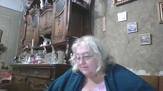 Lala-Love56 online show from 09-16-25, 06:53