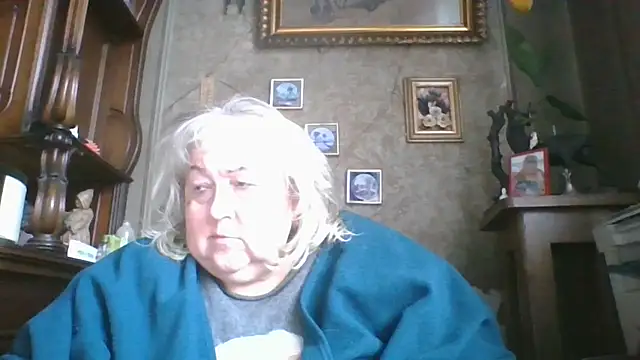 Lala-Love56 online show from 10-28-25, 07:12