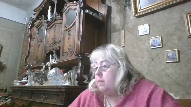 Lala-Love56 online show from 06-08-26, 07:14