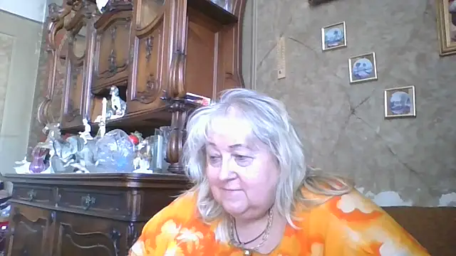 Lala-Love56 online show from 06-25-26, 02:32
