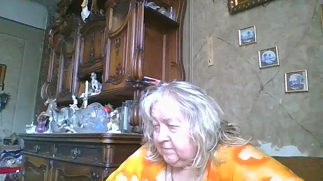 Lala-Love56 online show from 06-27-26, 06:51