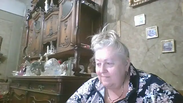 Lala-Love56 online show from 07-09-26, 07:51