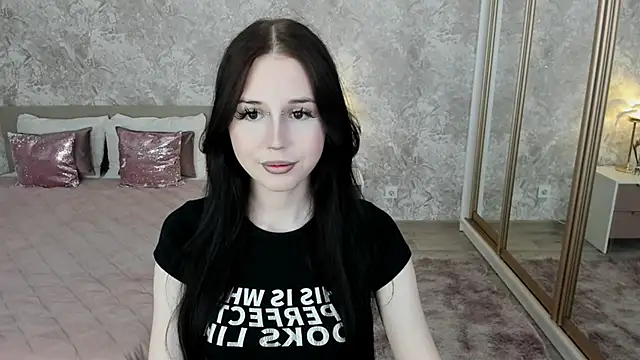 VioletHarme online show from 05-24-26, 03:44