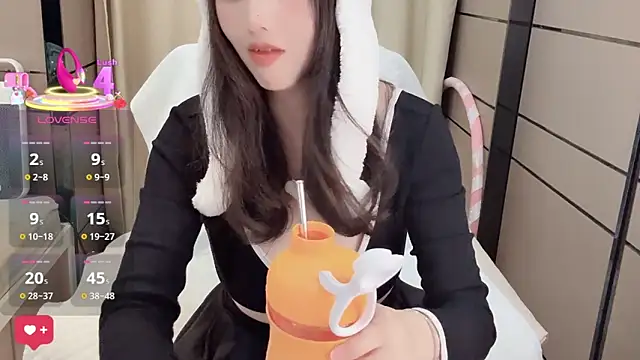  Ling Ling online show from 11-24-25, 12:38