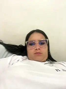 amberbakee online show from 10-21-25, 07:14